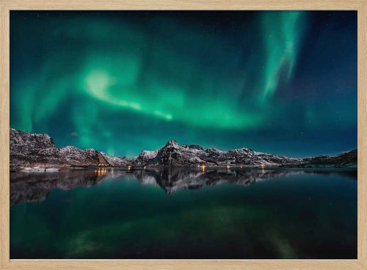 Emerald Aurora Mountain Reflection – B2B