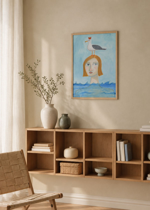 Crowned Seagull Woman