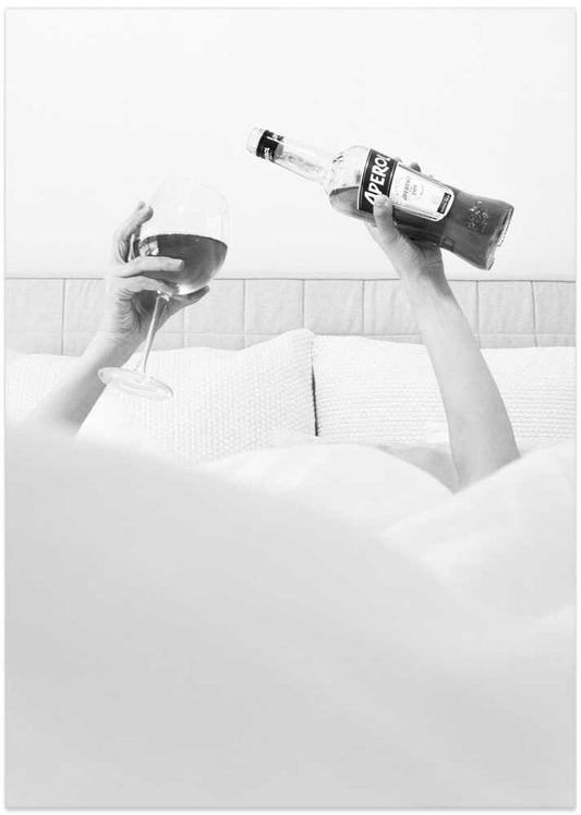 Aperol In Bed B&w – B2B