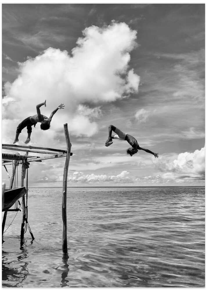 Kids Leaping into Ocean – B2B